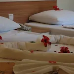 Bed & Breakfast Ercan İçmeler