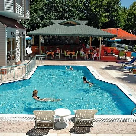 Ercan Nocleg ze śniadaniem