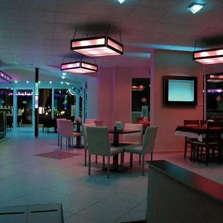 Ercan Nocleg ze śniadaniem Icmeler