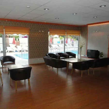 Ercan Bed & Breakfast İçmeler