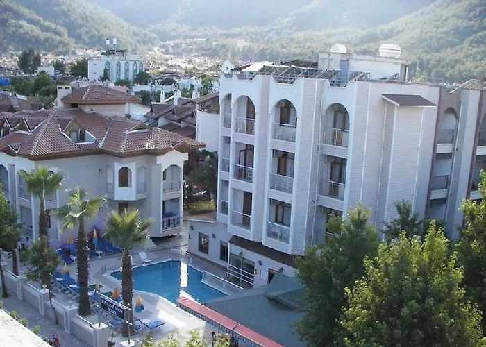 Ercan 住宿加早餐酒店 伊丘美勒